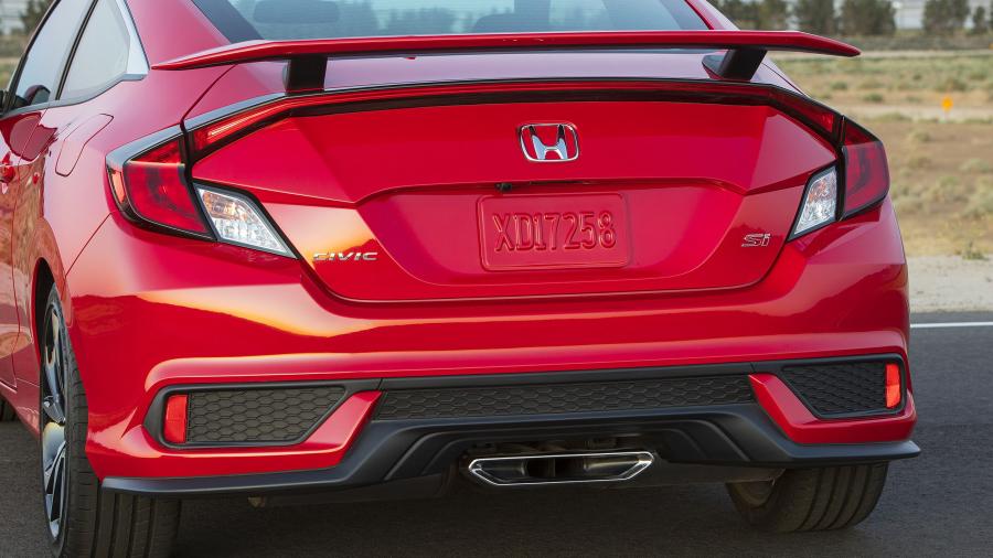 Детали экстерьера Honda Civic Si Coupe 2017 года  (NA) (фото 68 из 79)